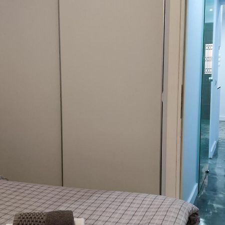 New Apartment With A Separate Entrance Near The Subway. Athene Buitenkant foto